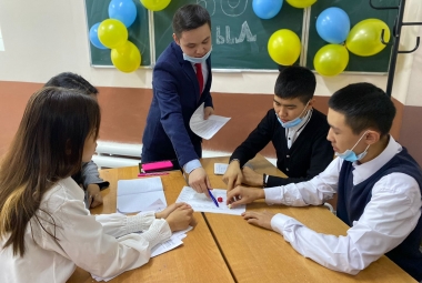 14 декабря среди учащихся первого курса прошел интеллектуальный конкурс по истории Казахстана